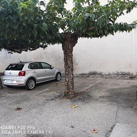 Le Pandora, Proche Tour Magne, Parking Et Terrasse Lejlighed Nîmes Eksteriør billede