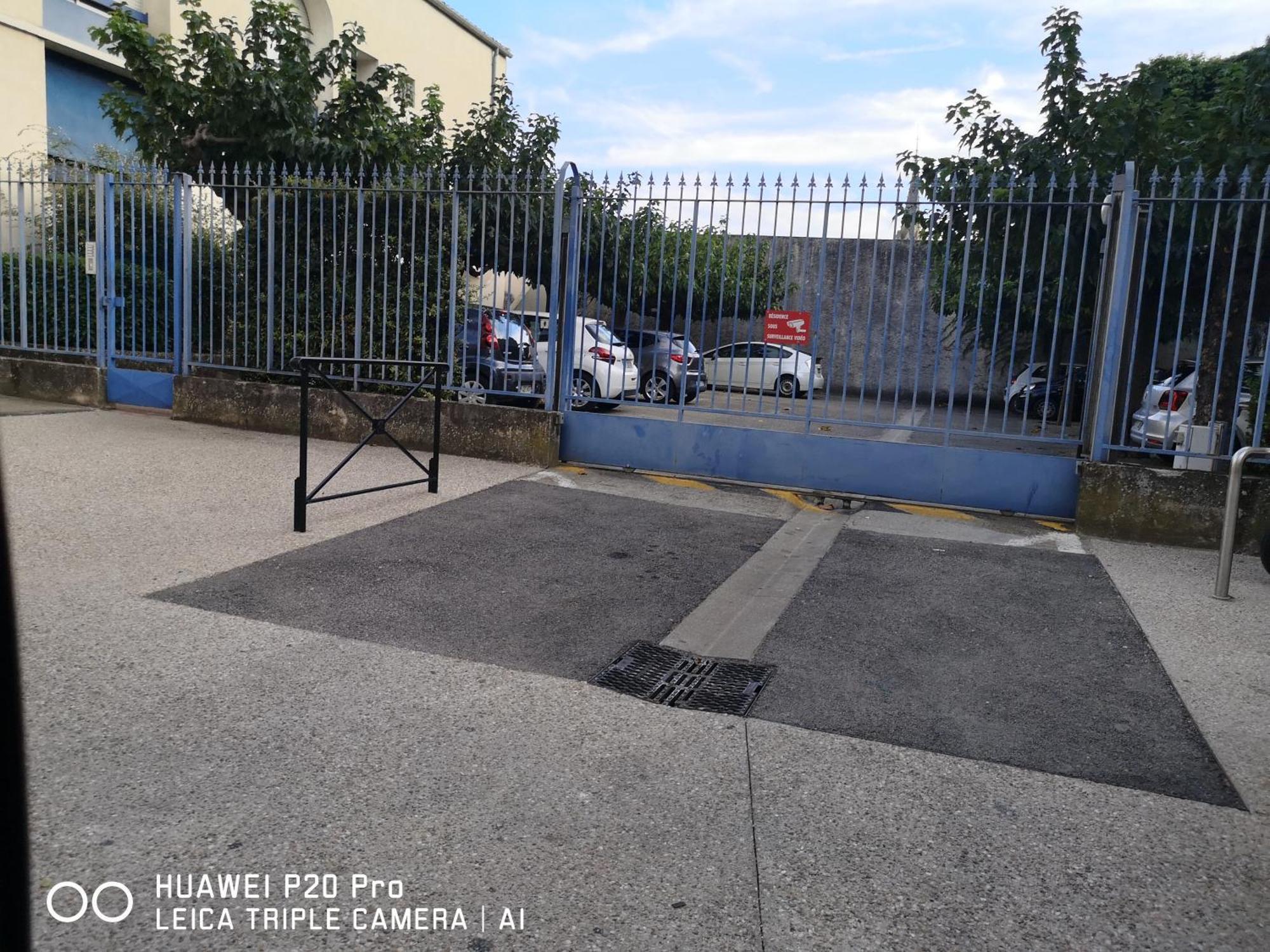 Le Pandora, Proche Tour Magne, Parking Et Terrasse Lejlighed Nîmes Eksteriør billede